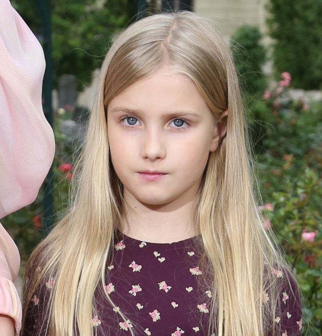 Illustration de l'article : Would you be able to recognize these 13 famous kids' celebrity moms?